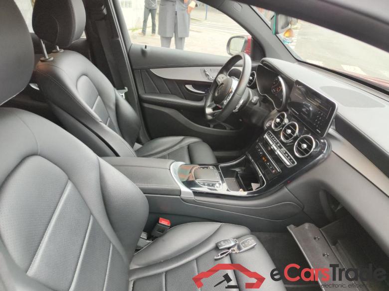 MERCEDES-BENZ GLC Coupé / 2019 / 5P / coupé GLC 300 de 4MATIC #6