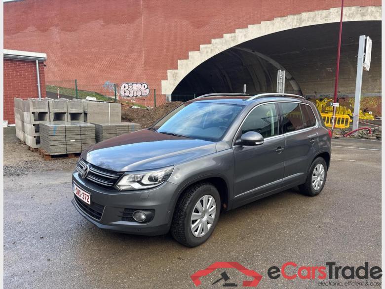 VOLKSWAGEN Tiguan Tiguan Sport & Style 2.0 TDI SCR BlueMotion Technology 81 kW (110 ch) 6 vitesses manuel #1