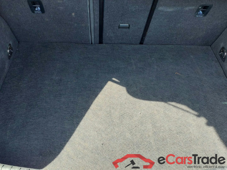 CUPRA Leon 1.5 PHEV DSG 205cv 5P AutomÃ¡tico (Winterpack) #6