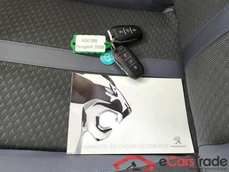 Peugeot e-2008 Allure Première EV 50kWh 136 7,4kW 5d #4