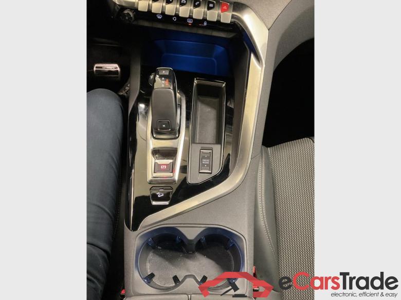 PEUGEOT 3008 1.2 PureTech GT #3