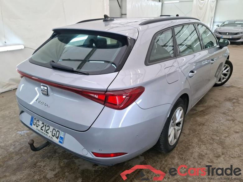 SEAT Leon Sportstourer / 2020 / 5P / Break 2.0 TDI 150 DSG S&S Style Business #3
