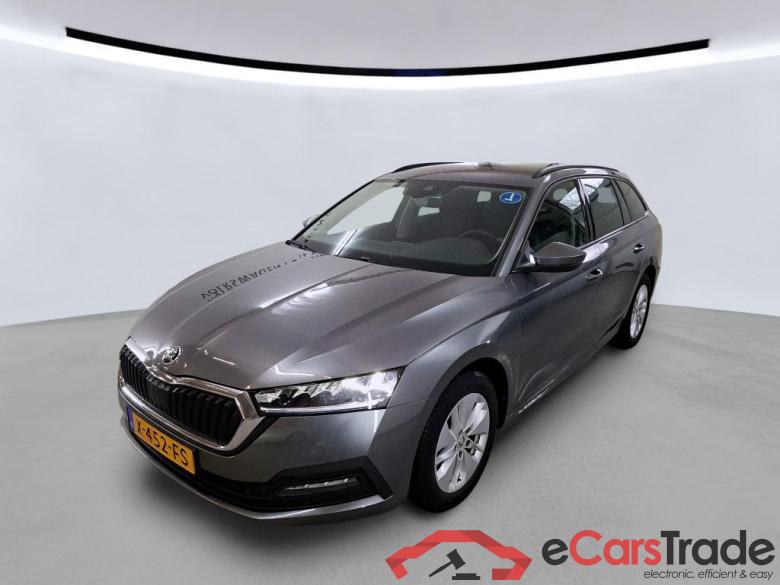 SKODA Octavia Combi 81 kW #1