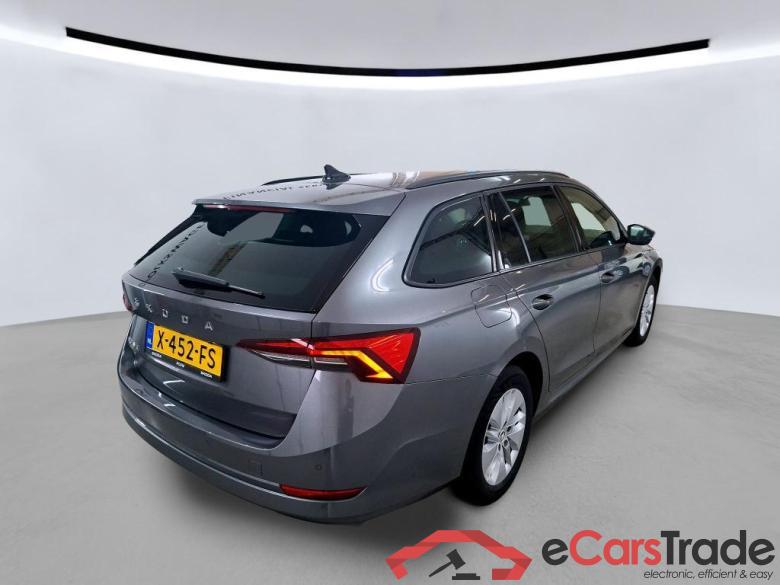 SKODA Octavia Combi 81 kW #6