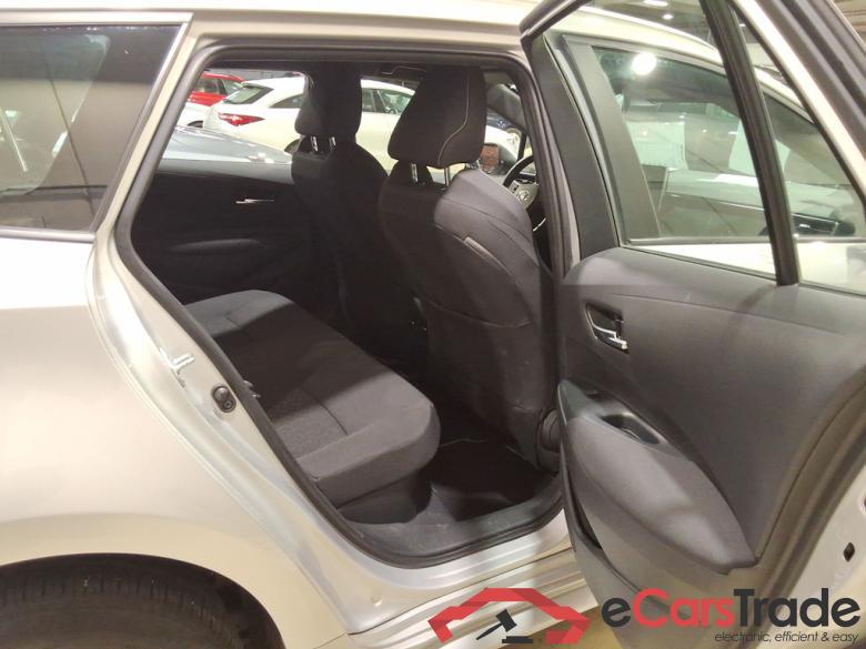 TOYOTA COROLLA TOURING SPORTS 1.8 HEV DYNAMIC E-CVT #5