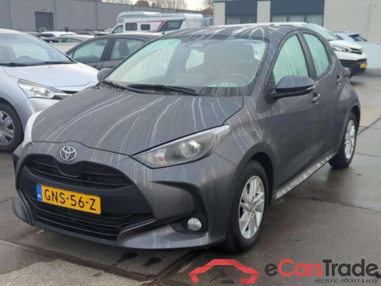 TOYOTA YARIS 1.5 Hybrid 115 Active #1