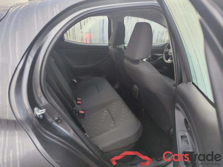 TOYOTA YARIS 1.5 Hybrid 115 Active #5
