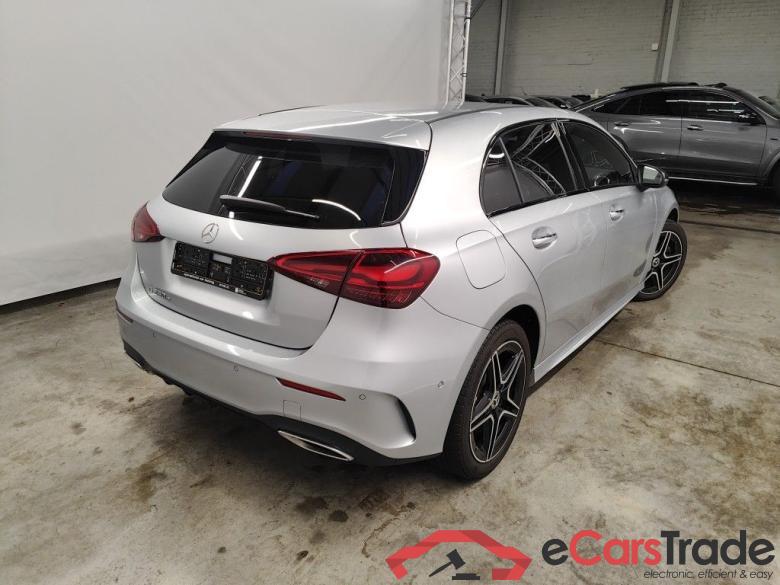 Mercedes-Benz Classe A A 250 e AMG Line 5d #2