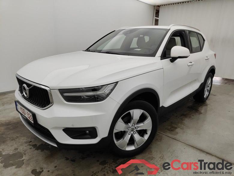Volvo XC40 T2 Geartronic Momentum Pro 5d #1