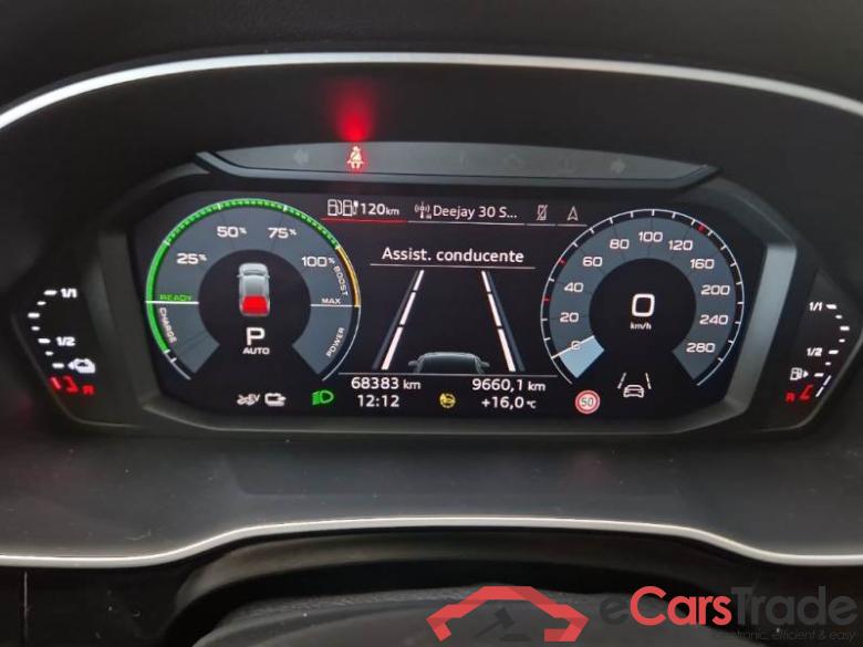 AUDI Q3 / 2018 / 5P / SUV 45 TFSI E S TRONIC BUSINESS #4