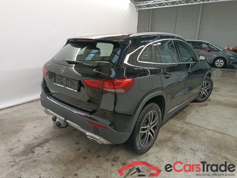 Mercedes-Benz GLA GLA 250 e Luxury Line 5d #2