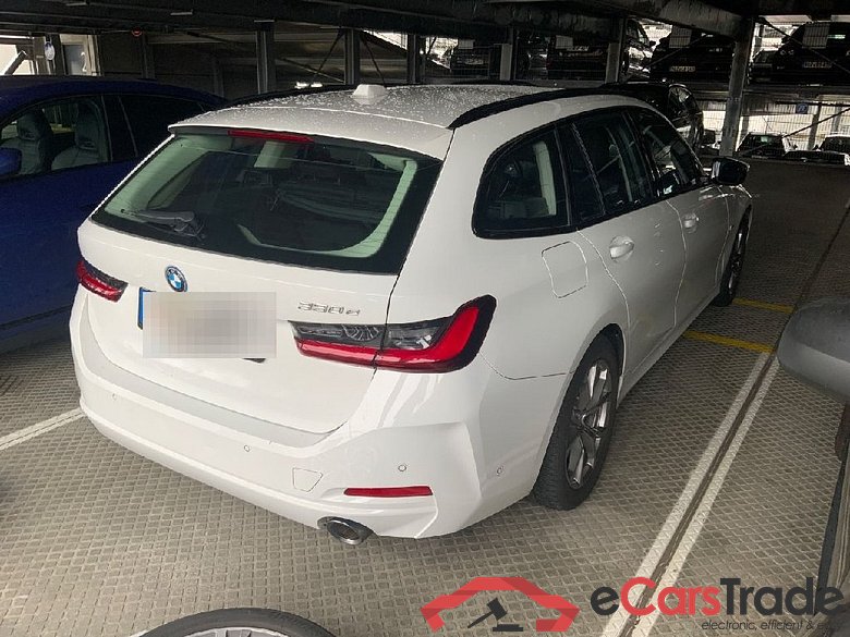 Baureihe 3 Touring 330 e 2.0 215KW AT8 E6d #2