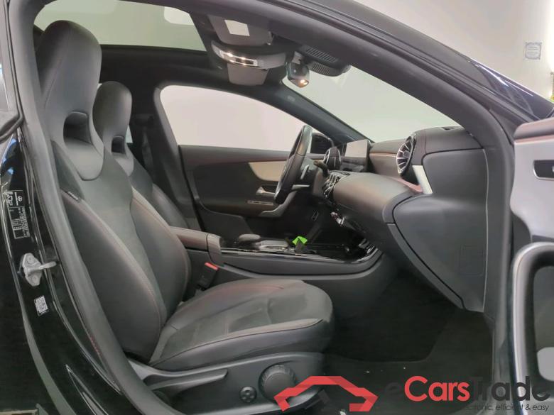 Mercedes-Benz CLA Shooting Brake CLA 180 DCT AMG Line 5d #3