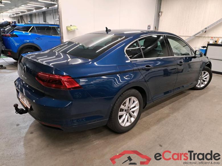 VOLKSWAGEN - VW  PASSAT TDI 122PK DSG Style Business & Adventure Pack & Nav Discover Pro & Winter & Travel Assist Plus #2