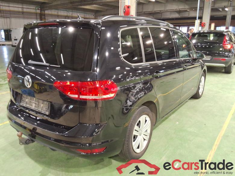 VOLKSWAGEN TOURAN - 2015 1.5 TSI ACT Trendline OPF #4