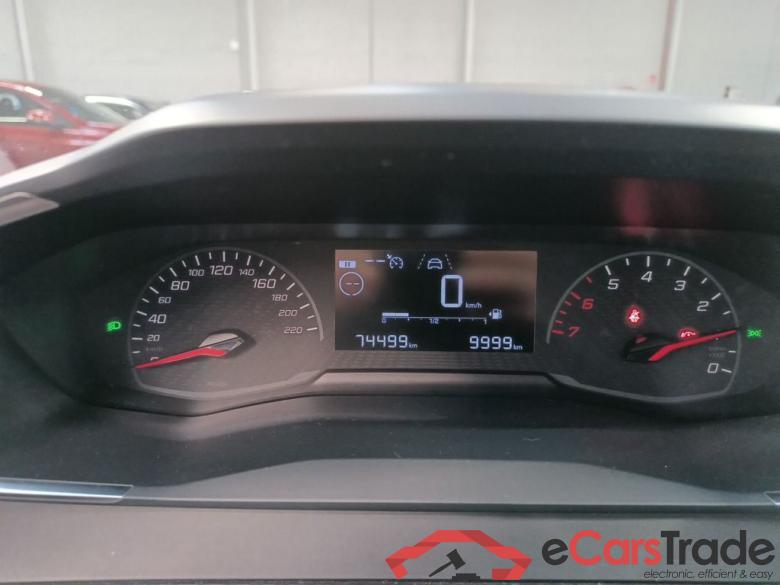 Peugeot 208 1.2 PureTech 75 MAN5 S&S €6.3 Like 5d #6