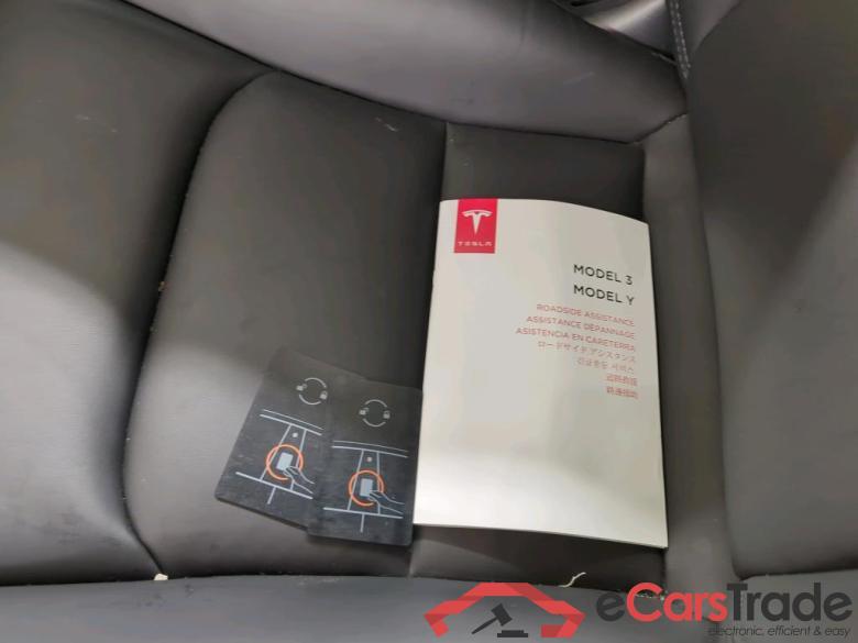 Tesla Model 3 Long Range Dual Motor AWD 4d #4