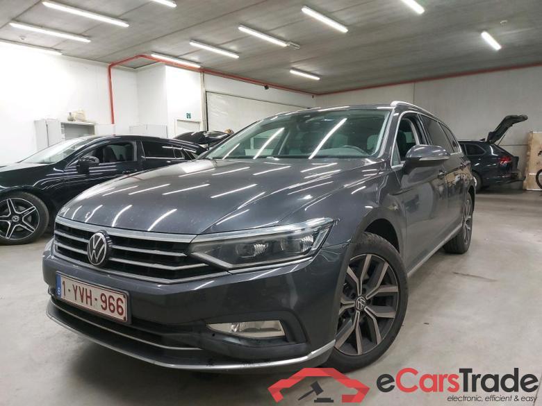 VOLKSWAGEN - VW  PASSAT VARIANT TDI 150PK DSG7 Elegance Business & Pack Adventure With Nappa Leather #1