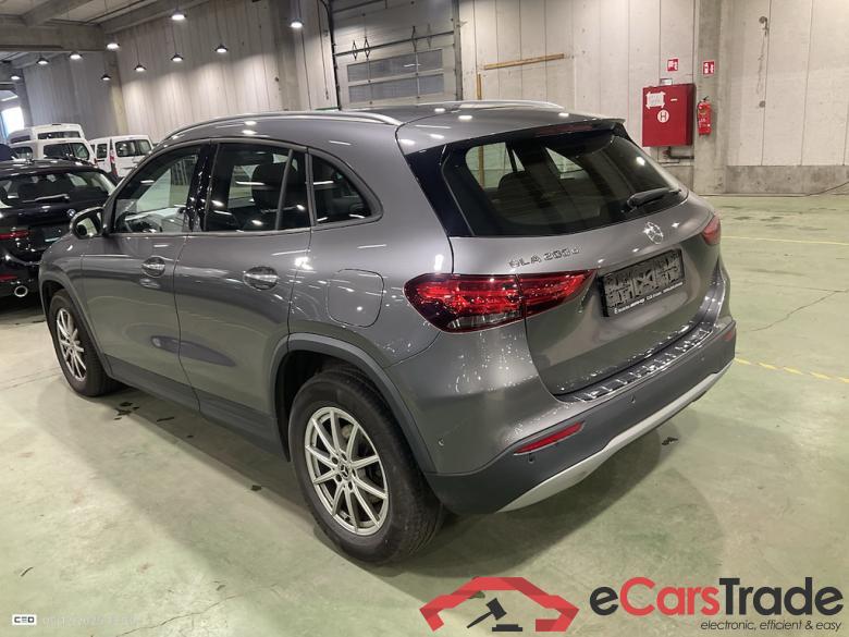 MERCEDES-BENZ GLA - Klasse 2.0 GLA 200 D DCT BUSINESS SOLUTION #3