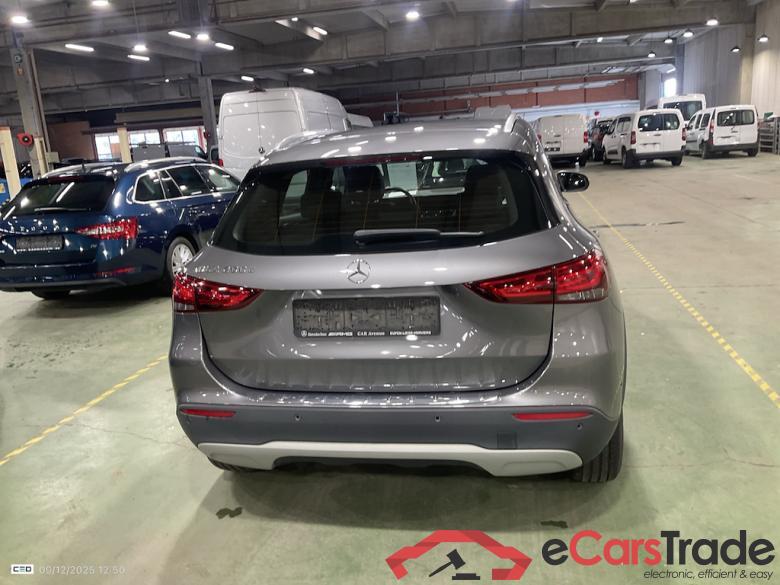 MERCEDES-BENZ GLA - Klasse 2.0 GLA 200 D DCT BUSINESS SOLUTION #5