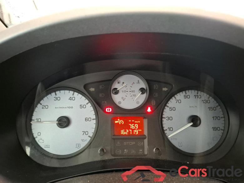 Berlingo Combi Feel 1.6 BlueHDi 100CV BVM5 E6 #6