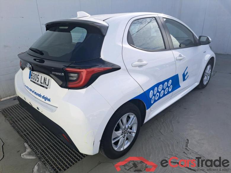 TOYOTA Yaris / 2020 / 5P / berlina con portón 1.5 120H Active Tech #2