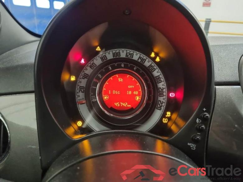 FIAT 500 / 2015 / 3P / BERLINA 1.0 70CV IBRIDO CULT #4