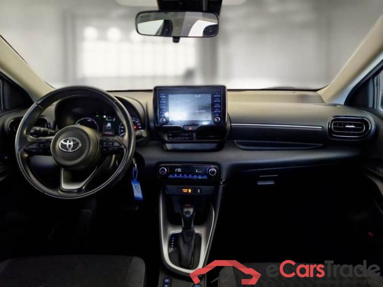 TOYOTA YARIS / 2020 / 5P / BERLINA HYBRID BUSINESS MY20 #3