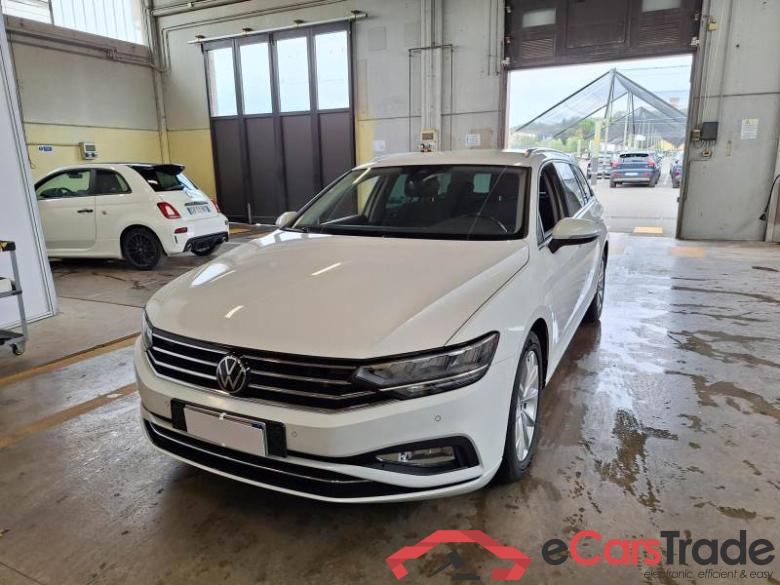 VOLKSWAGEN PASSAT / 2019 / 5P / STATION WAGON VAR. 2.0TDI SCR EVO 110KW BUSINESS DSG #1