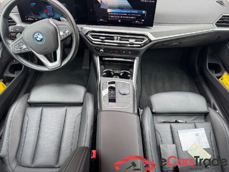 BMW 3er 330e Aut. 4d 135kW #3