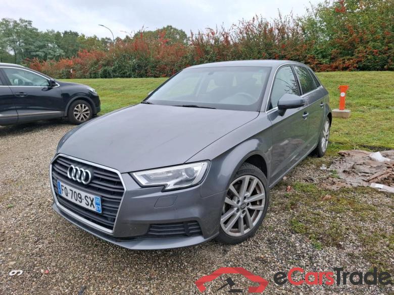 AUDI A3 Sportback / 2016 / 5P / Berline 35 TFSI 150 COD S TRONIC BUSINESS LINE #1