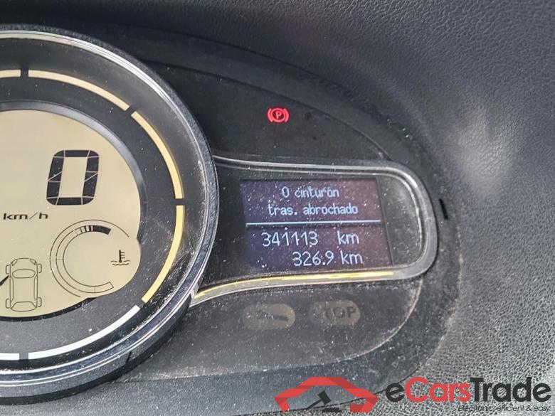 RENAULT MÉGANE 5p 3G familiar Sp. Tou. Bose Energy dCi 130 S&S Euro 6 #5