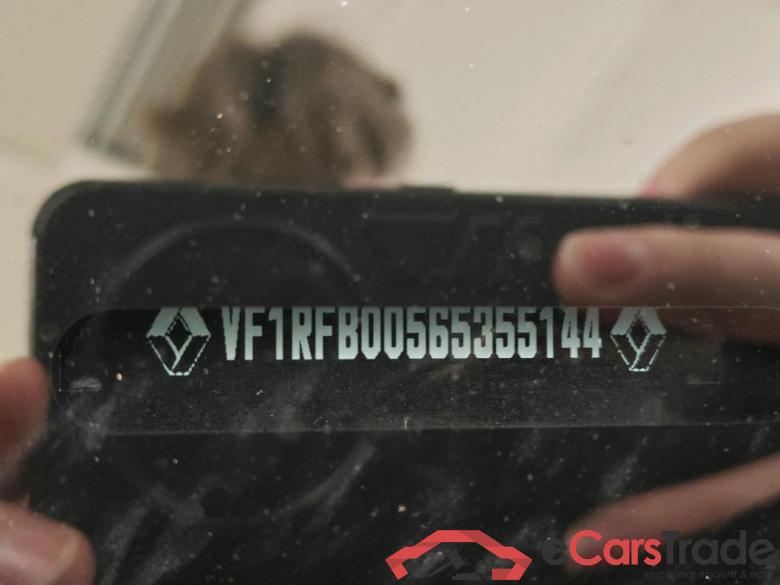 Renault Mégane Estate TCe 115 Bose 5d #6