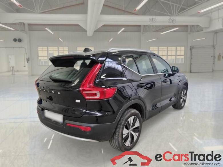 VOLVO XC40 / 2021 / 5P / SUV T4 RECHARGE PLUG-IN AUTO CORE #2