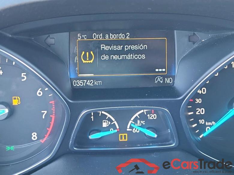FORD Kuga / 2016 / 5P / todoterreno 1.5 EcoBoost 88kW 4x2 Trend+ (CX) #5