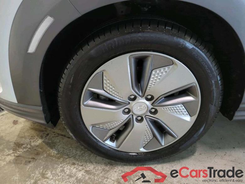 HYUNDAI Kona EV Premium 64 kWh #6