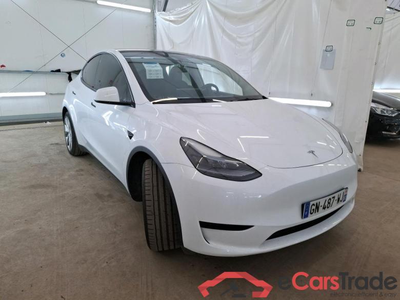TESLA Model Y / 2021 / 5P / SUV RWD #5