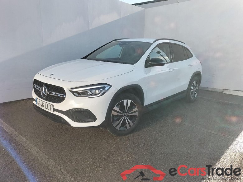 MERCEDES-BENZ GLA / 2020 / 5P / todoterreno GLA 200 #1