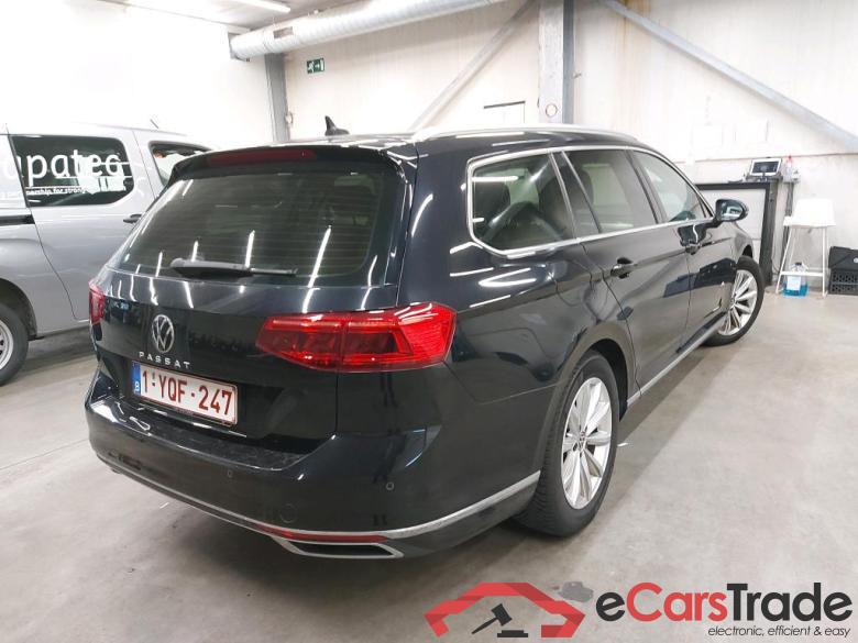 VOLKSWAGEN - VW  PASSAT VARIANT TDI 150PK DSG7 Elegance Business With Nappa Leather #2
