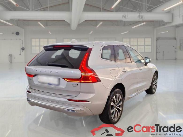 VOLVO XC60 / 2021 / 5P / SUV B4 D AWD AUTOMATICO INSCRIPTION #2