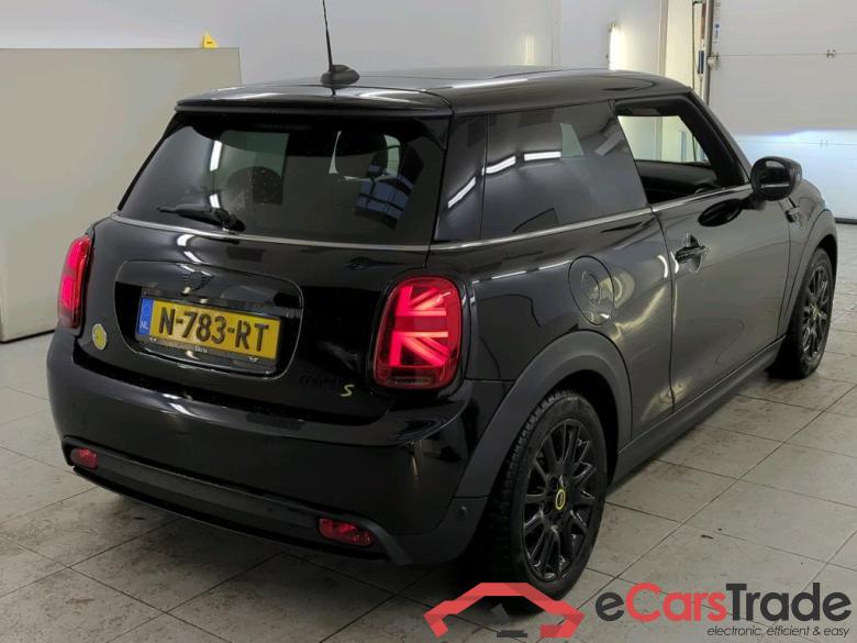 MINI Electric Charged 3d #2