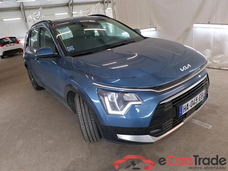 KIA Niro / 2022 / 5P / Berline 1.6 GDI 171 PHEV ACTIVE BUSINESS DCT6 #4