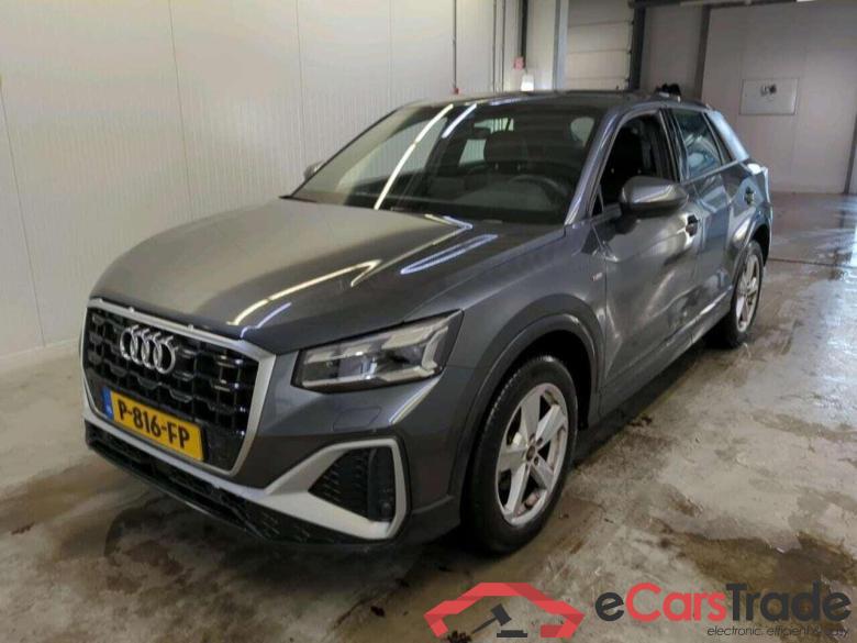 AUDI Q2 35 TFSI S edition #1