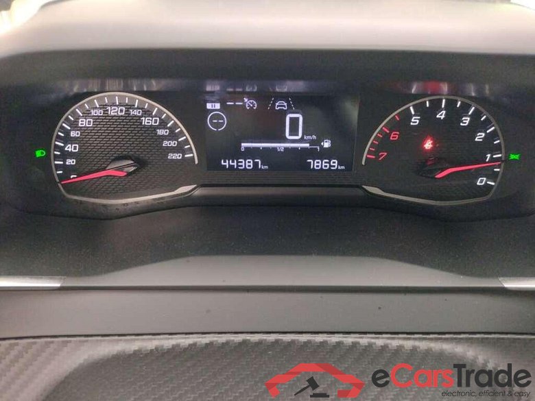 PEUGEOT 208 1.2 PureTech Active #4