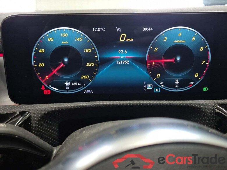 MERCEDES-BENZ CLA-klasse 200 Bus. Sol. AMG #4