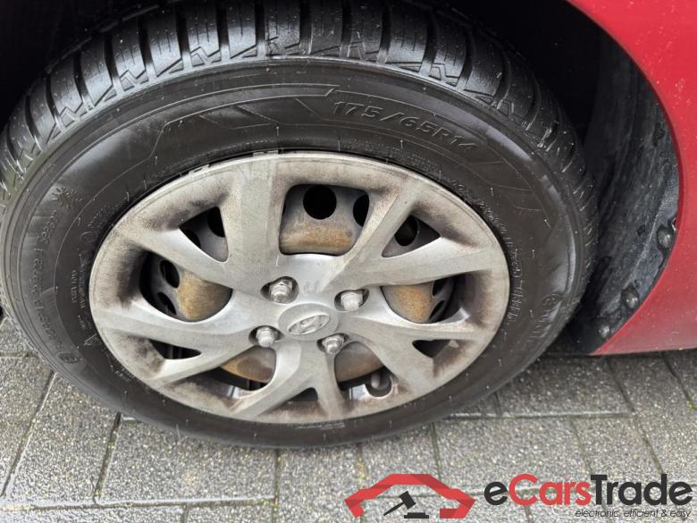 HYUNDAI i10 i10 1.0i Fun (EU6d-TEMP) #6