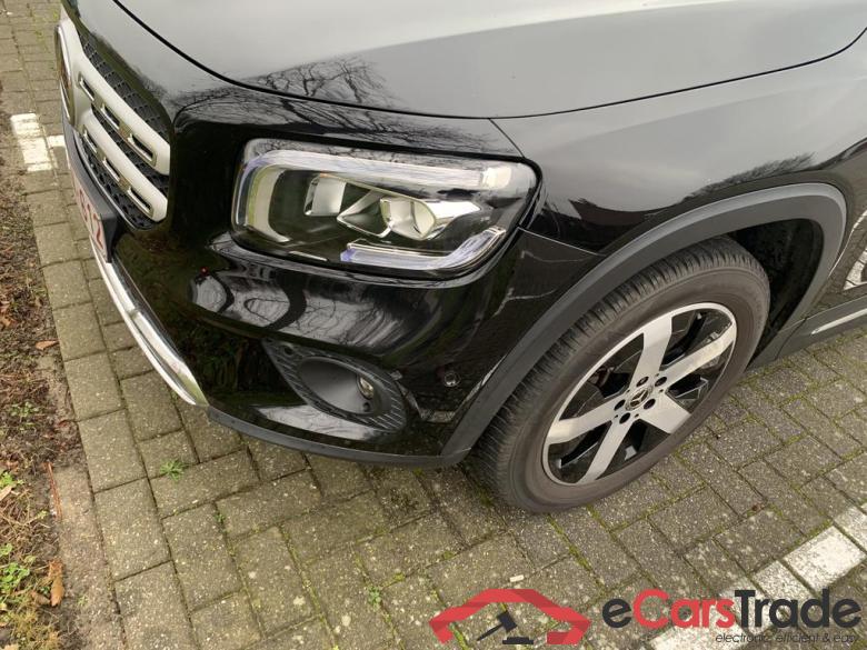 MERCEDES-BENZ GLB 200 d #2