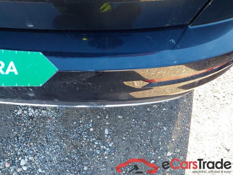 SKODA Karoq 2.0 TDI 110kW 150cv DSG Automático Sportline #6