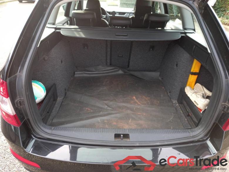 SKODA Octavia Combi Octavia Combi Style 1,4 TSI 110 kW 7-speed automat. #4
