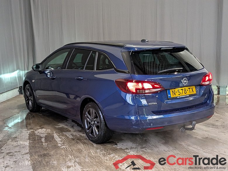 OPEL ASTRA SPORTS TOURER 1.2 Design & Tech #4